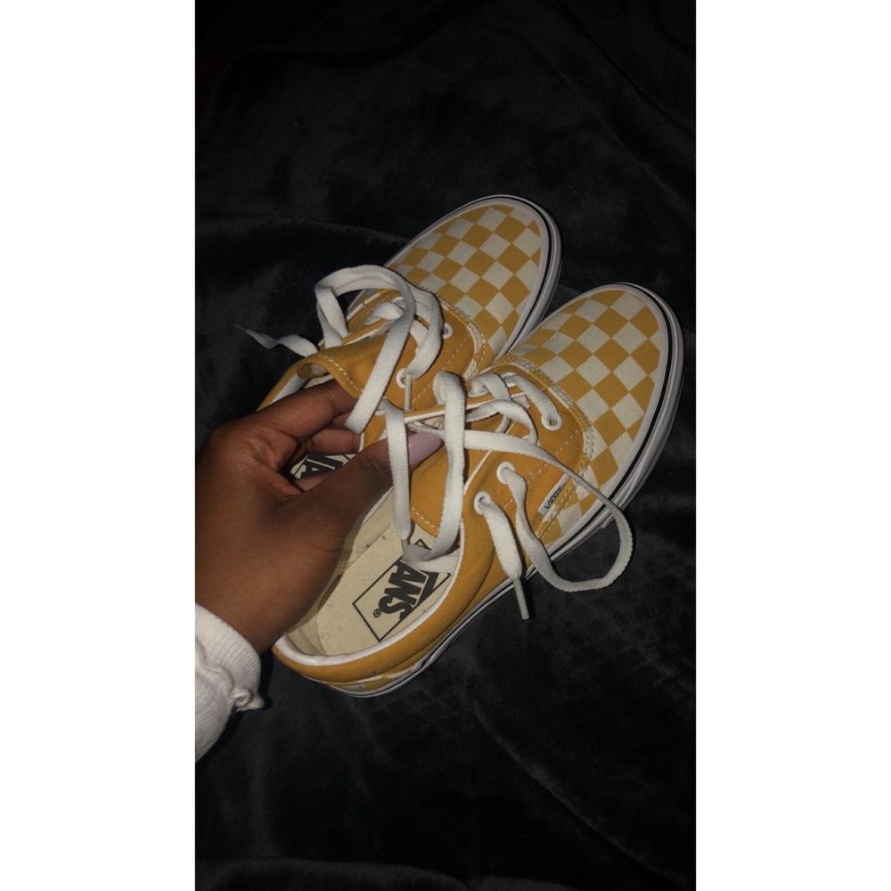 Final Price🖤White/Yellow Checkered Vans